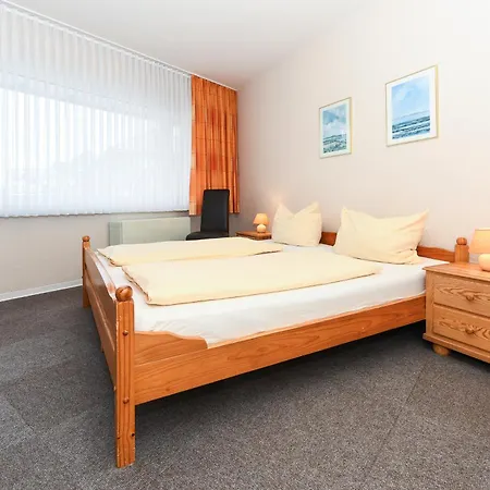 Alter Sielweg 10 Holiday home Bensersiel
